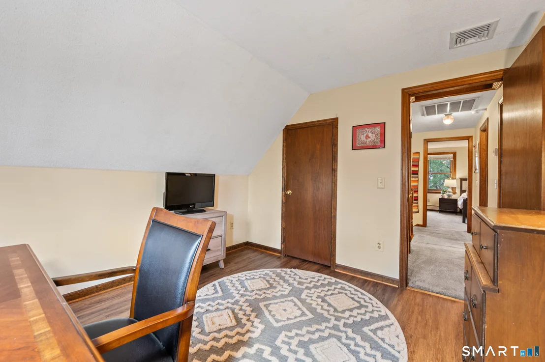 Photo of 31 Uncas Drive