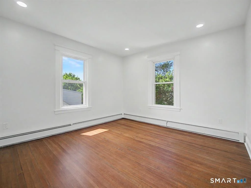 Photo of 61 Fairview Avenue