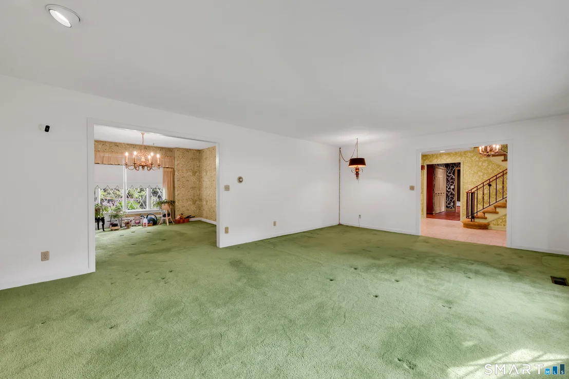 Photo of 232 Maybrook Road