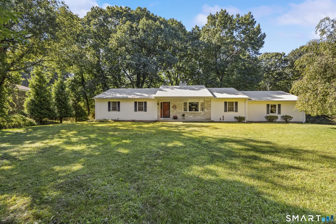 Photo of 116 Summit Road