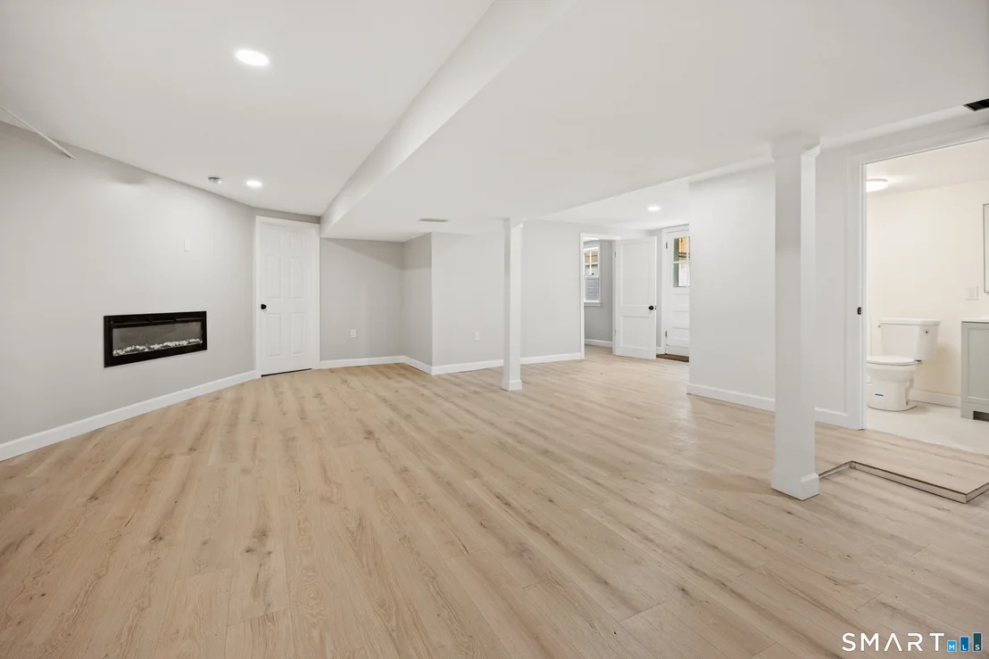 Photo of 40 Circle Drive