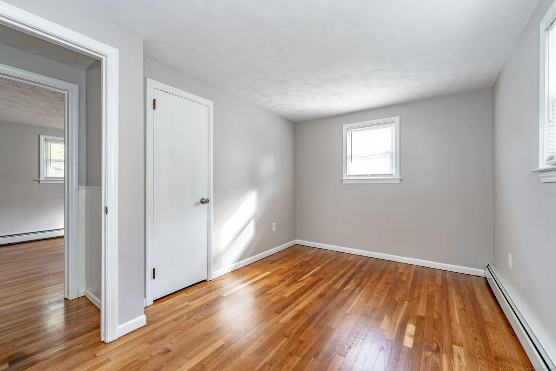 Photo of 14 Alaimo Drive