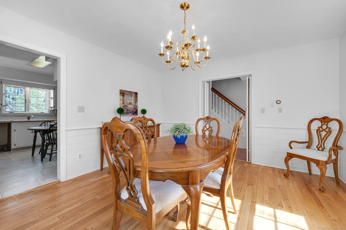 Photo of 341 Greenwoods Road
