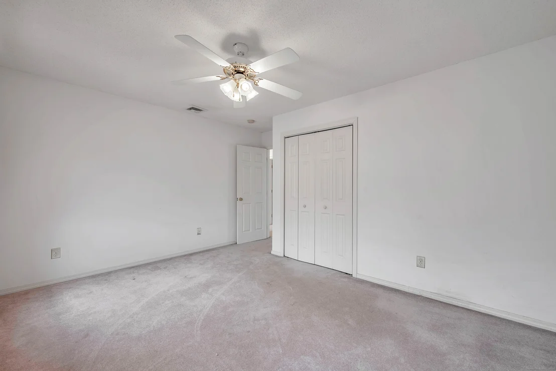 Photo of 60 Spindle Hill Road