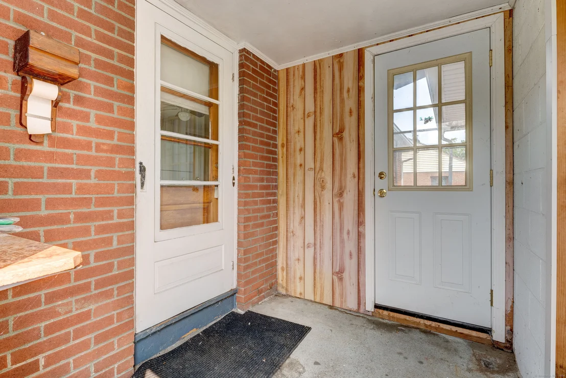 Photo of 255 Eno Avenue