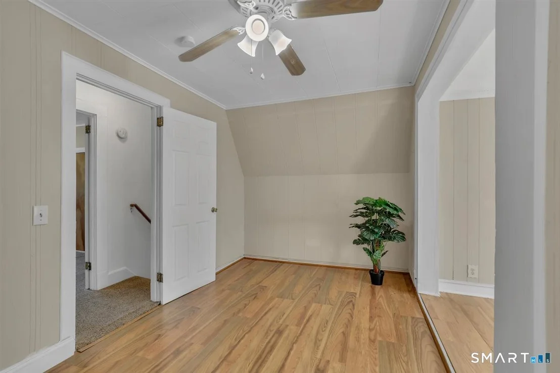 Photo of 349 Nott Street
