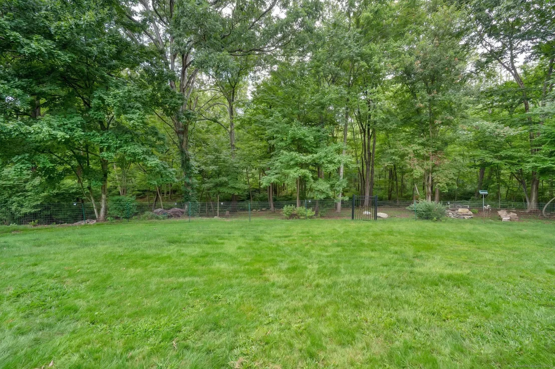Photo of 100 Fieldstone Lane