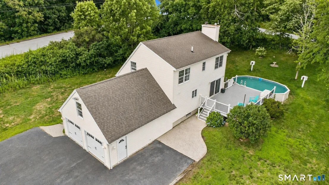 Photo of 11 Huntington Drive