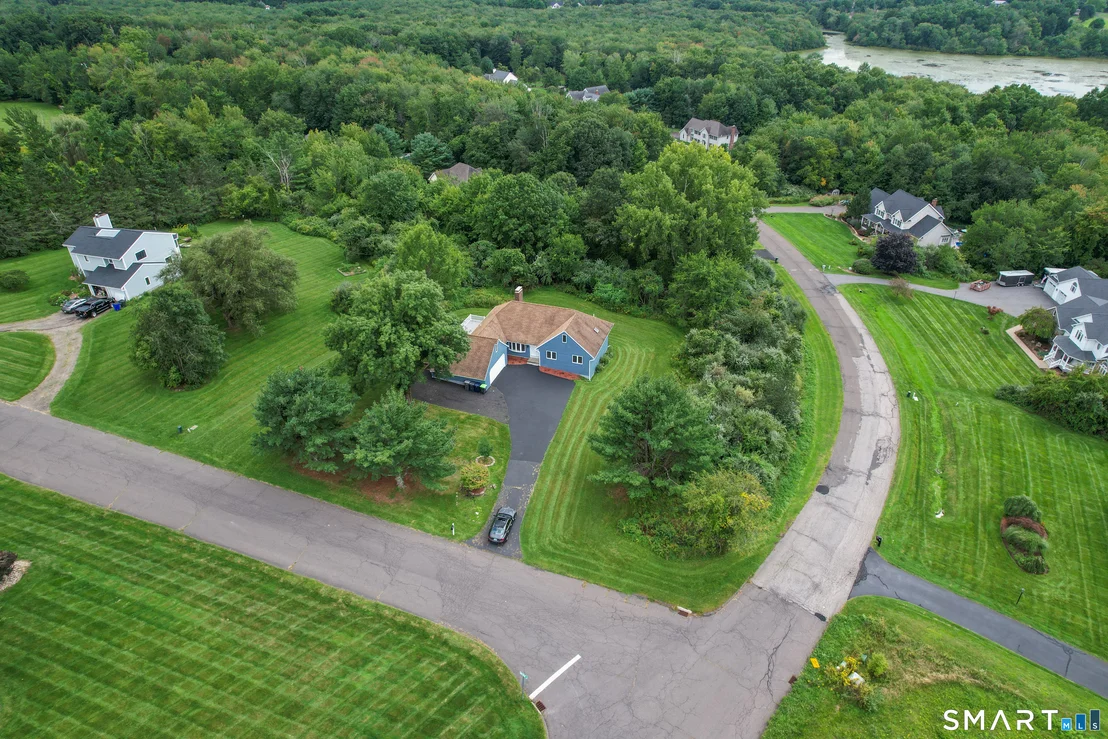 Photo of 4 Bayview Circle
