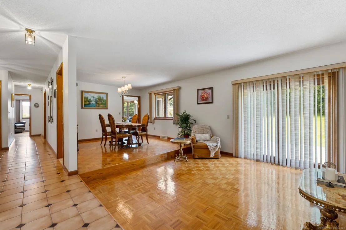 Photo of 52 Sandy Drive