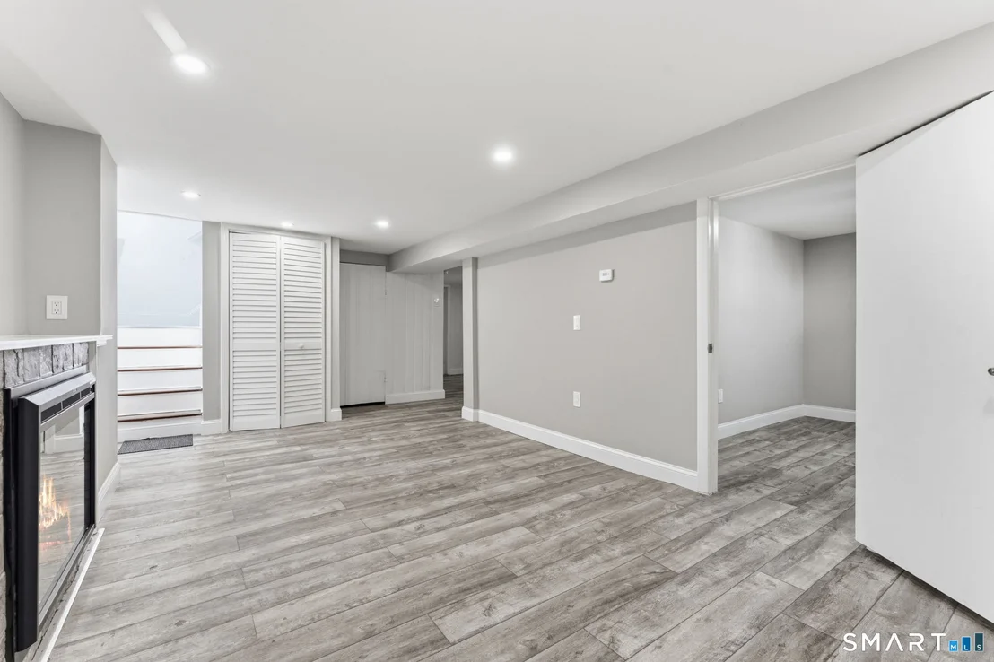 Photo of 144 Beatrice Drive
