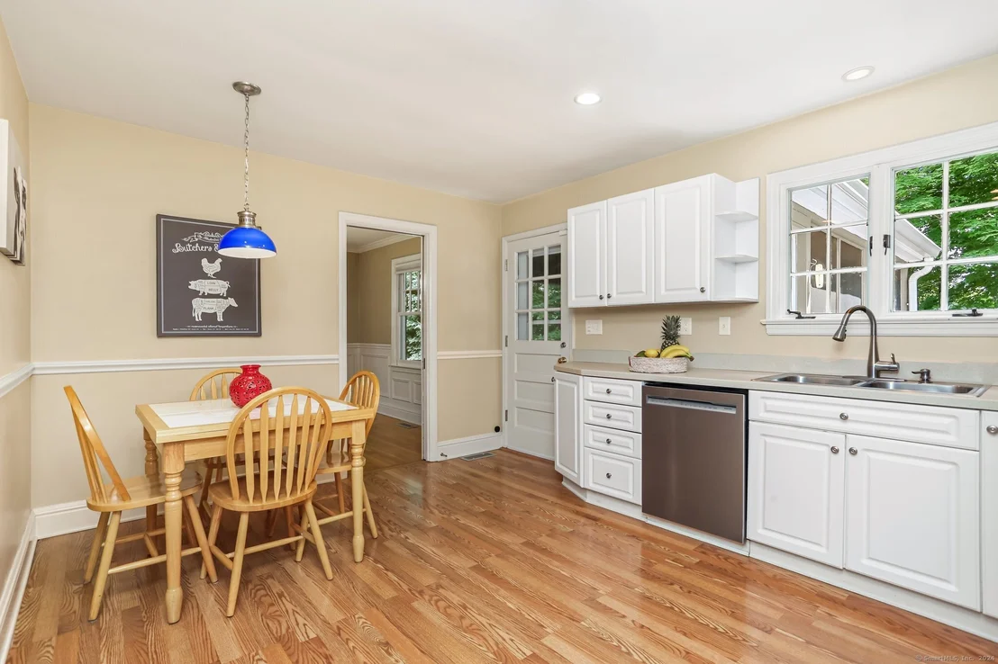 Photo of 10 Guild Drive