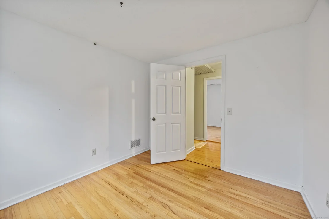 Photo of 28 Newbridge Circle