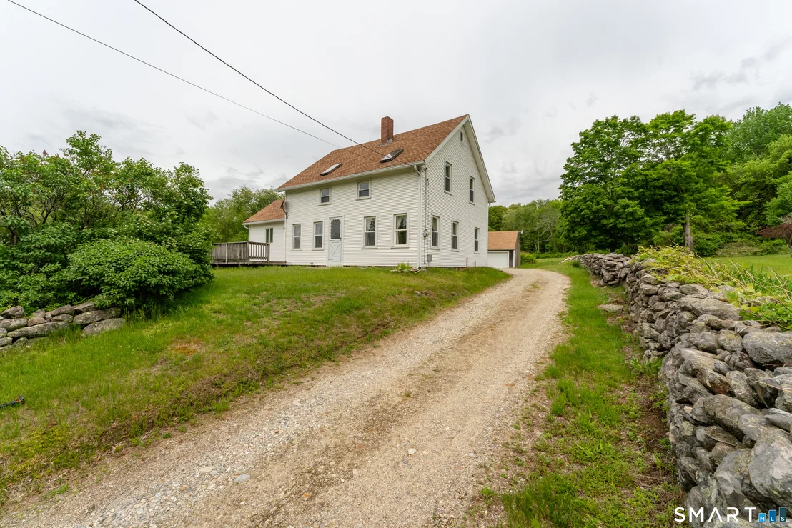 Photo of 973 Hampton Road
