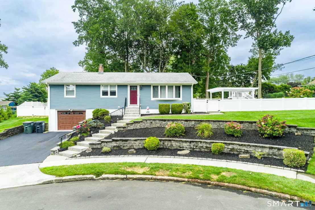 Photo of 162 Cornflower Drive