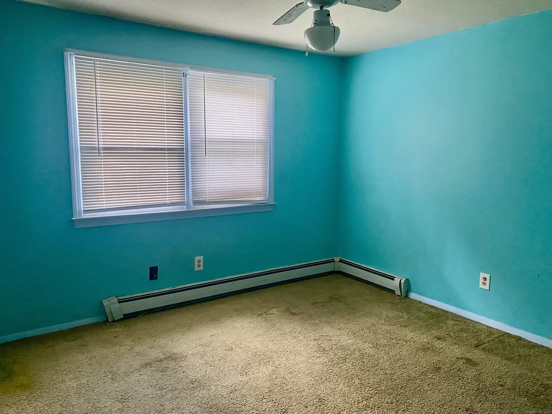 Photo of 100 Nutmeg Drive