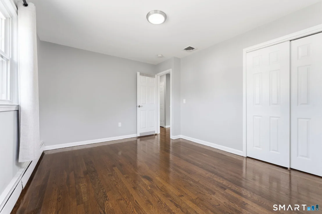 Photo of 144 Beatrice Drive