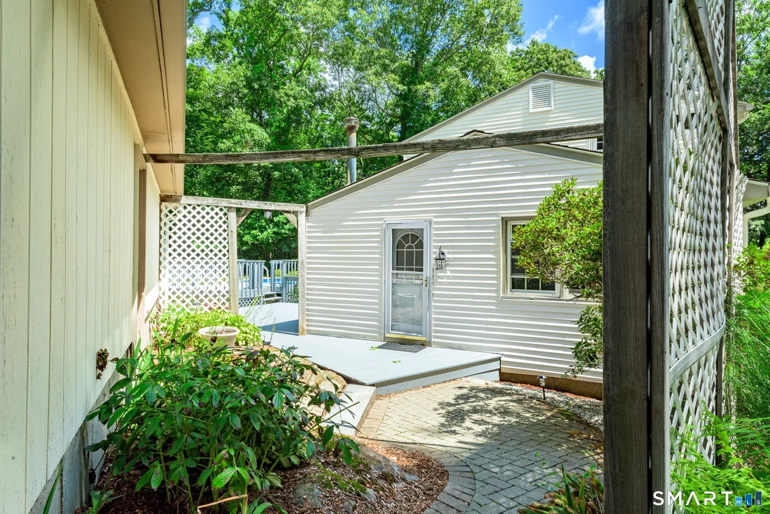Photo of 136 Dickinson Road