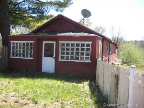 Photo of 301 Brick Top Road