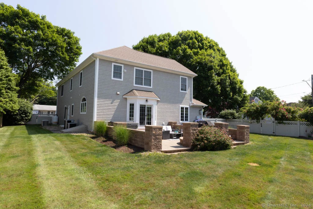 Photo of 8 Maynard Circle