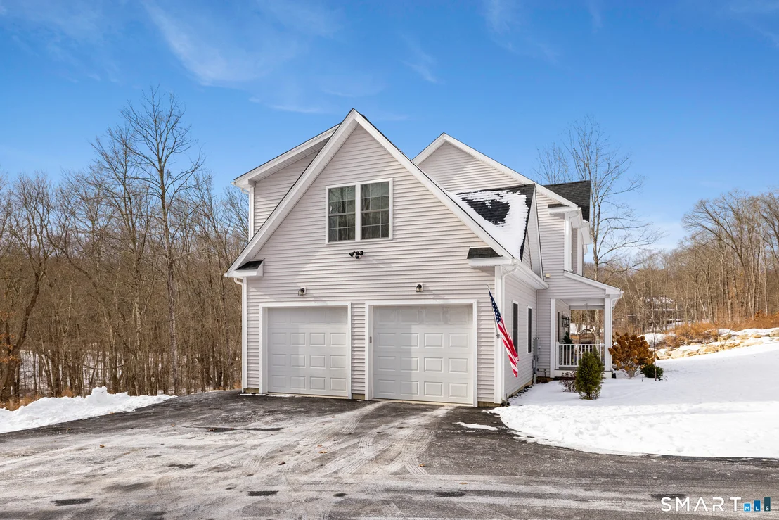 Photo of 811 Pucker Street