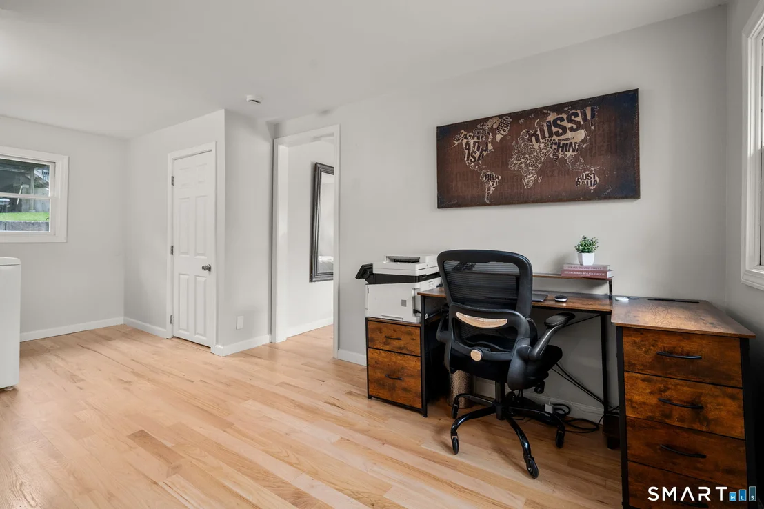 Photo of 440 Lakeview Drive