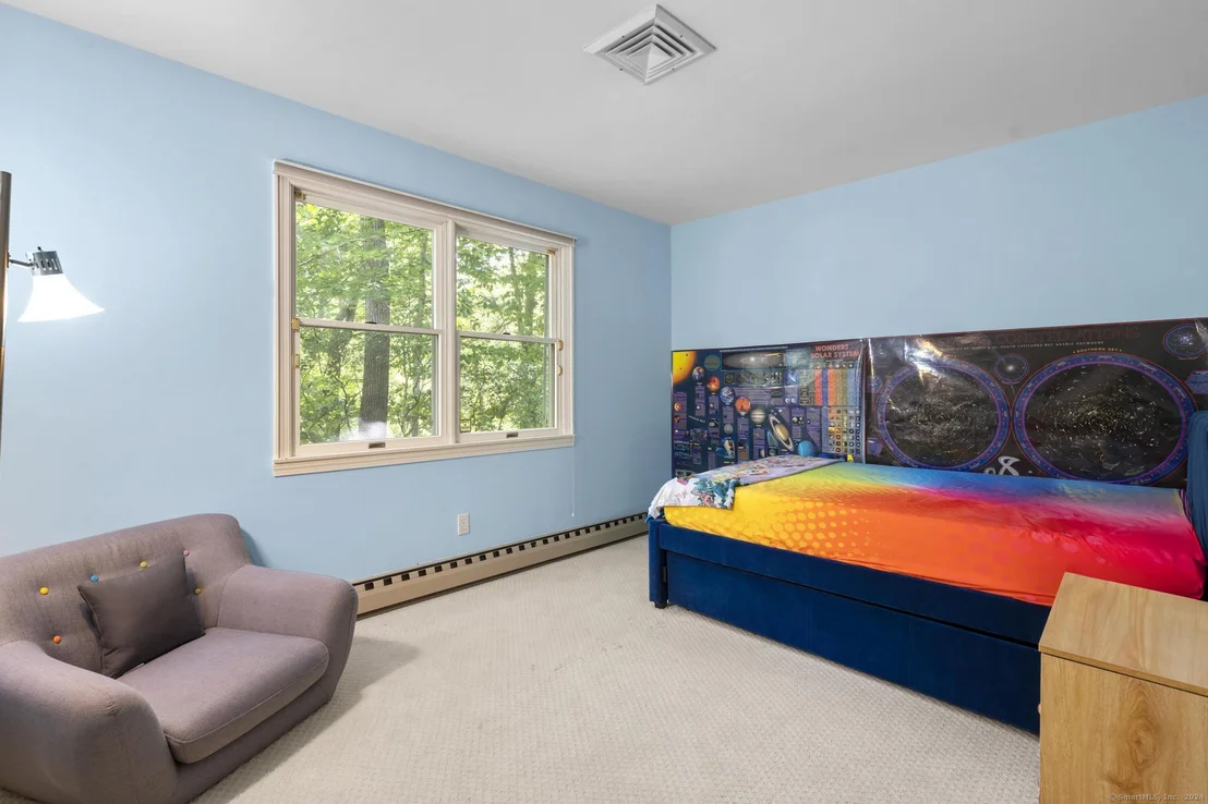 Photo of 35 Deep Valley Road