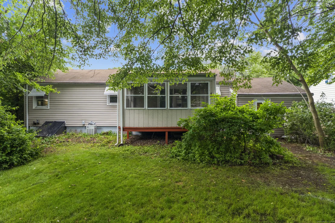 Photo of 24 Bowen Road