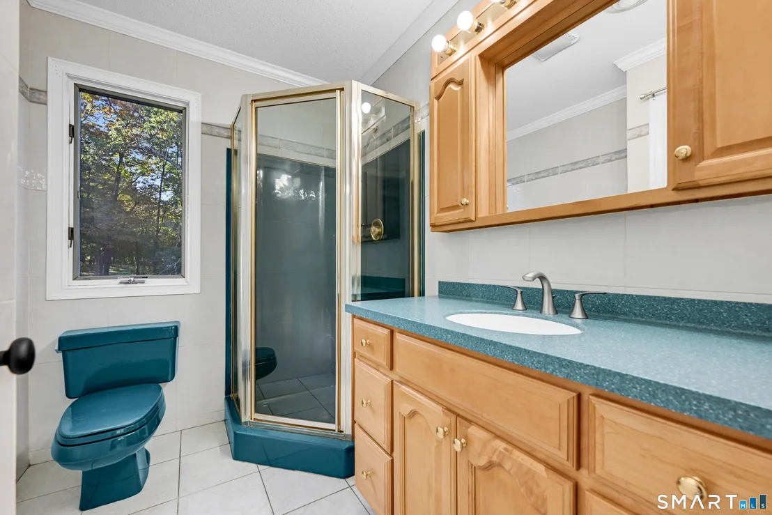 Photo of 37 Valley Drive