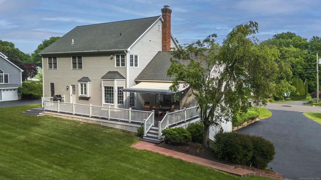 Photo of 124 Meadowview Drive
