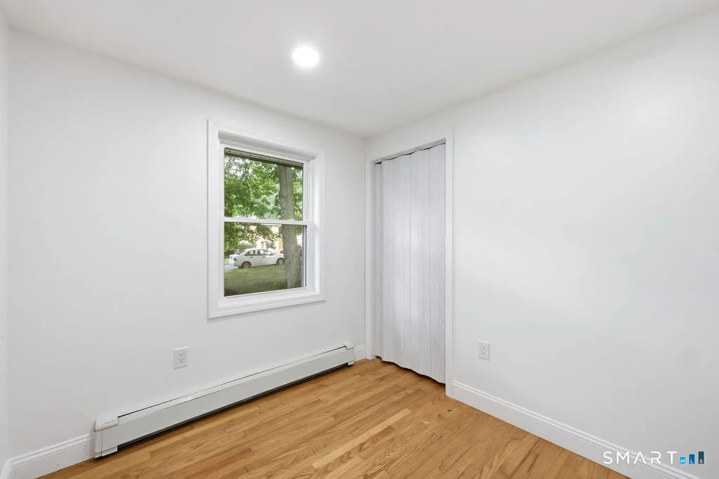 Photo of 445 Lincoln Drive