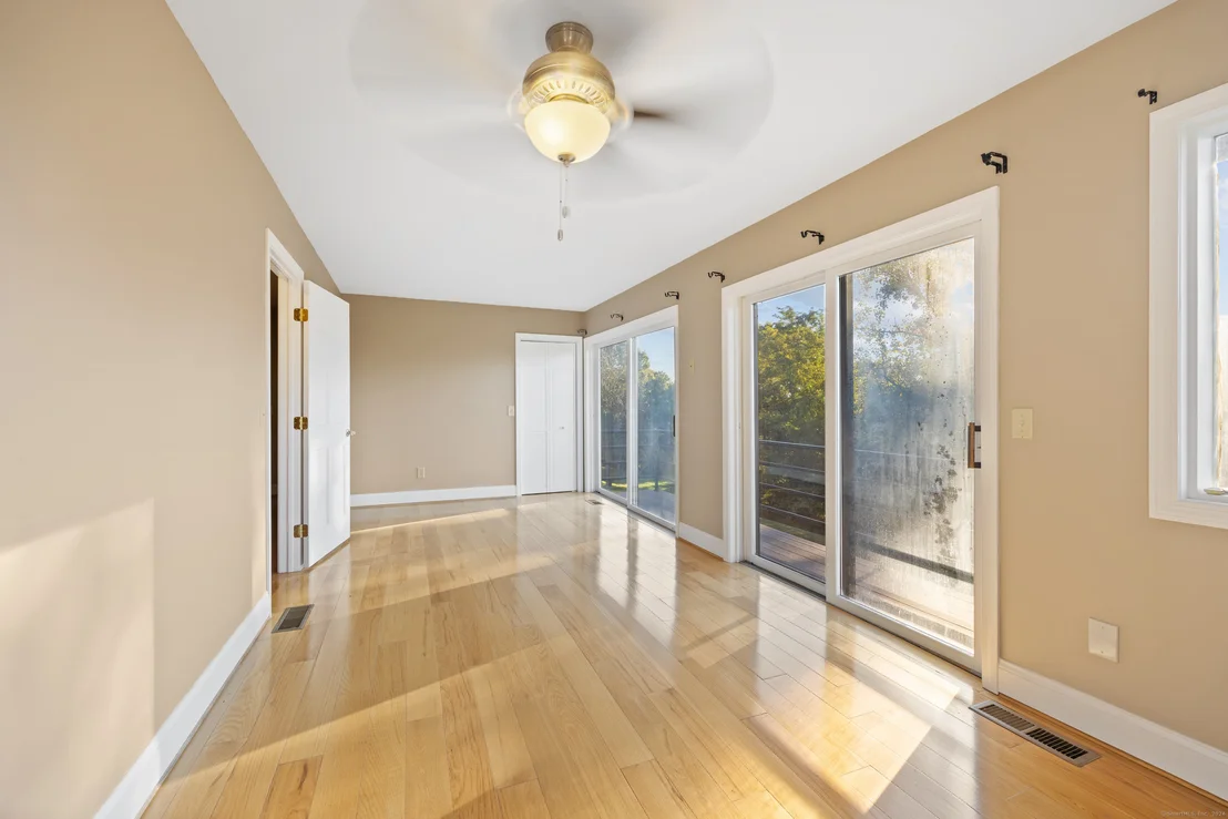 Photo of 332 Mooreland Road