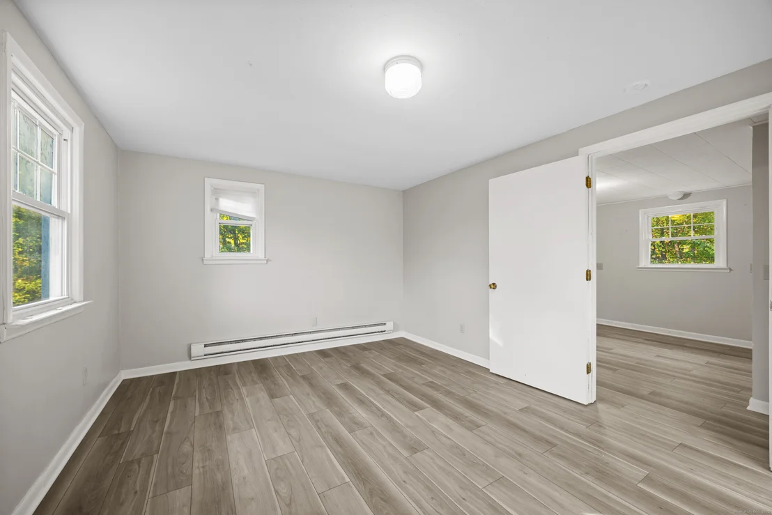 Photo of 1324 Notch Road