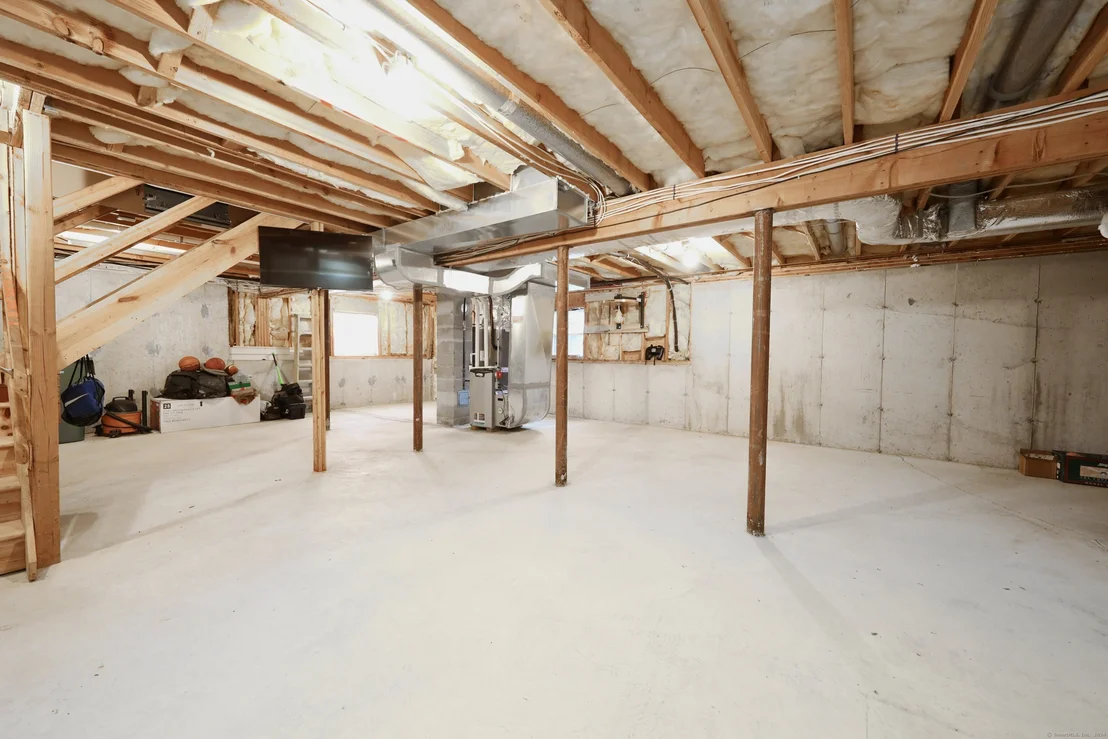 Photo of 242 Kendall Circle