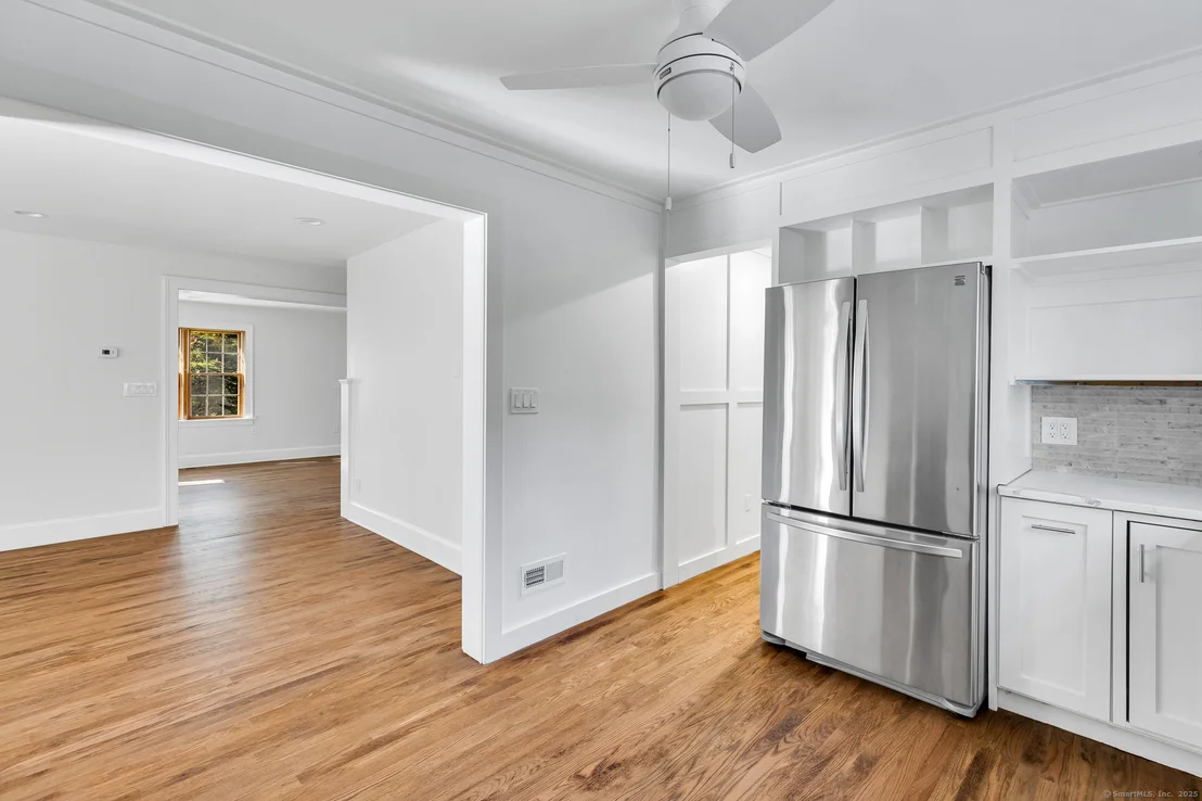 Photo of 31 Cedarhurst Lane