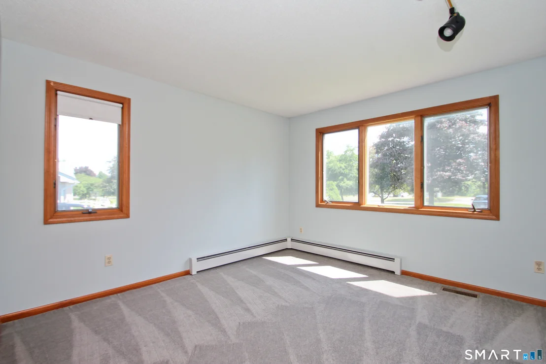 Photo of 310 Thompsonville Road