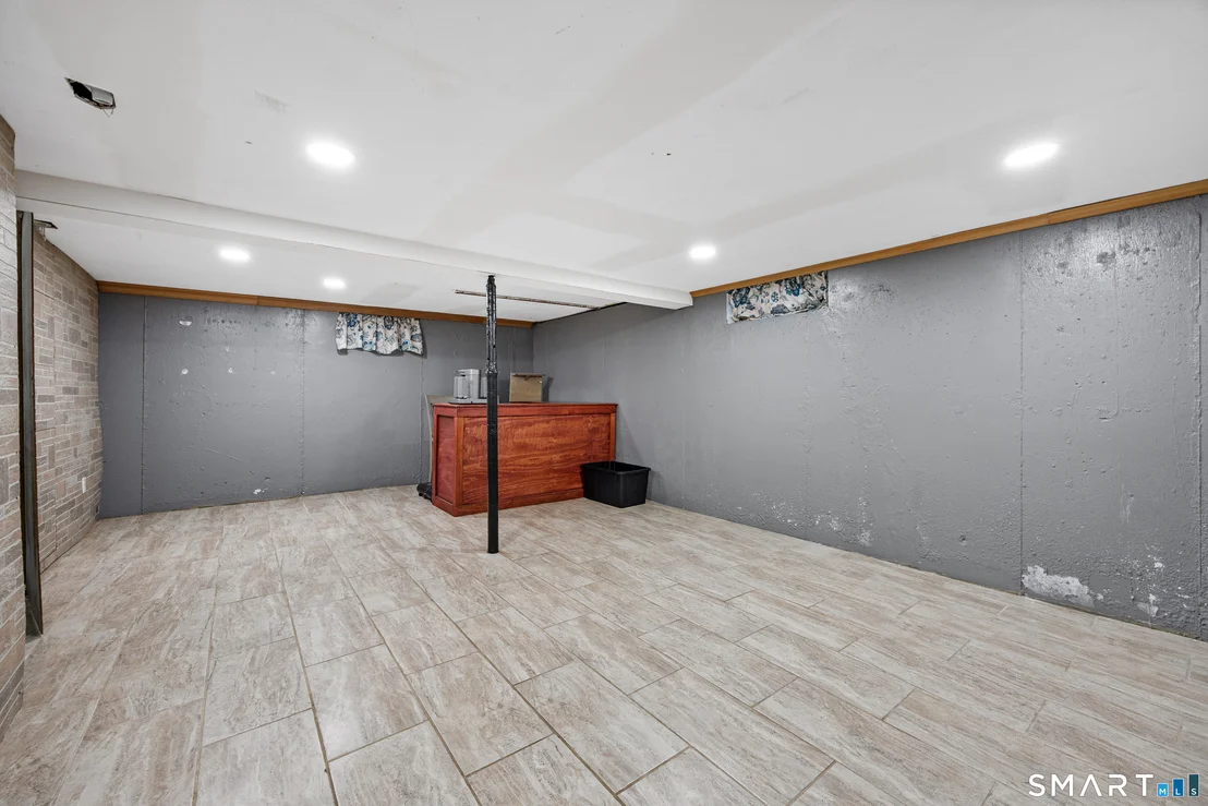 Photo of 181 Decicco Road