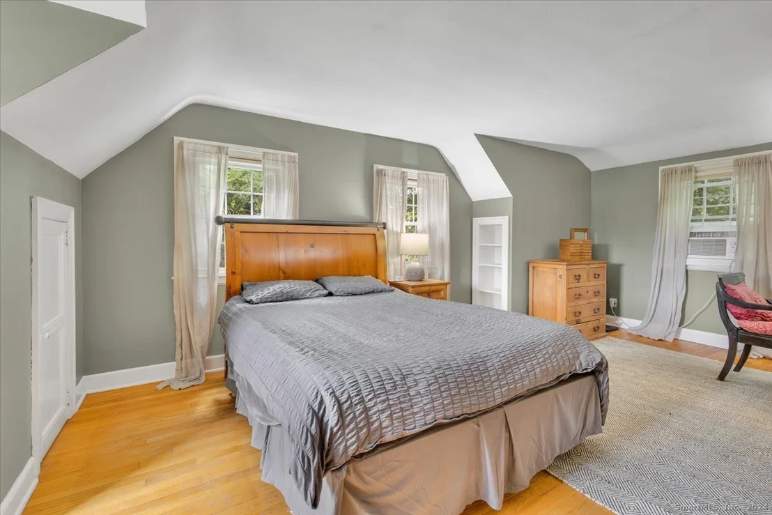 Photo of 719 Randolph Road