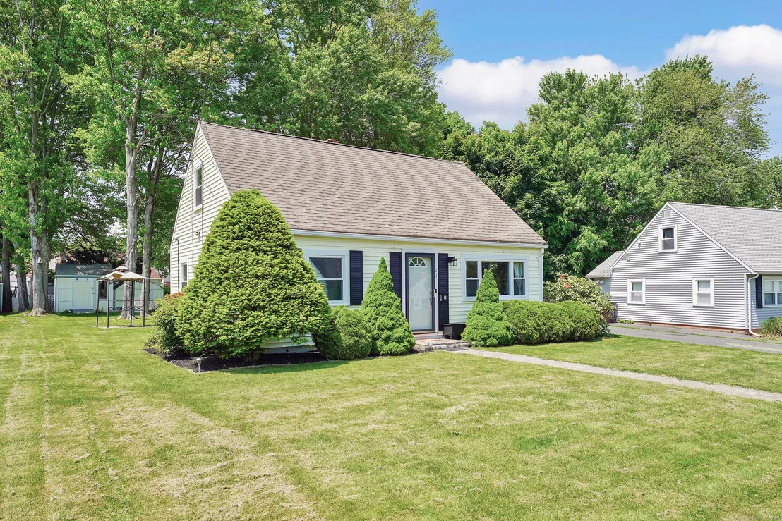 Photo of 77 Ruth Road