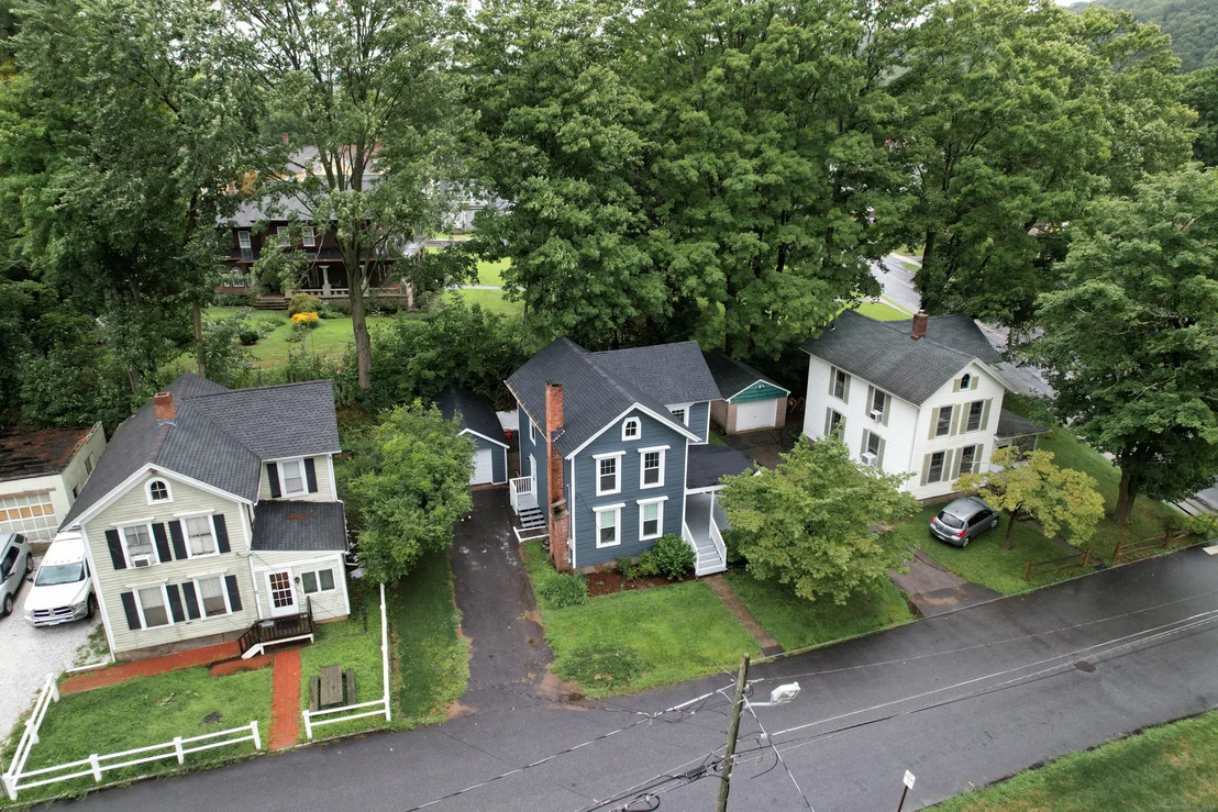 Photo of 17 Maple Street