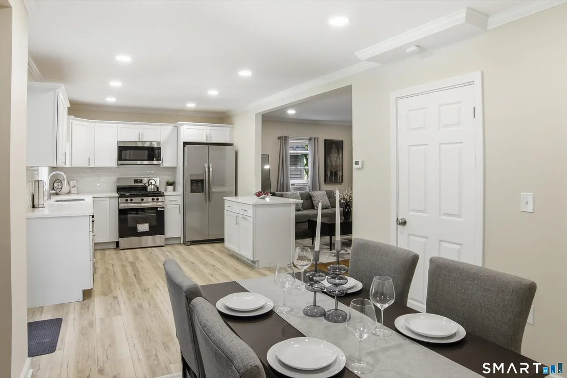 Photo of 16 Deepwood Drive