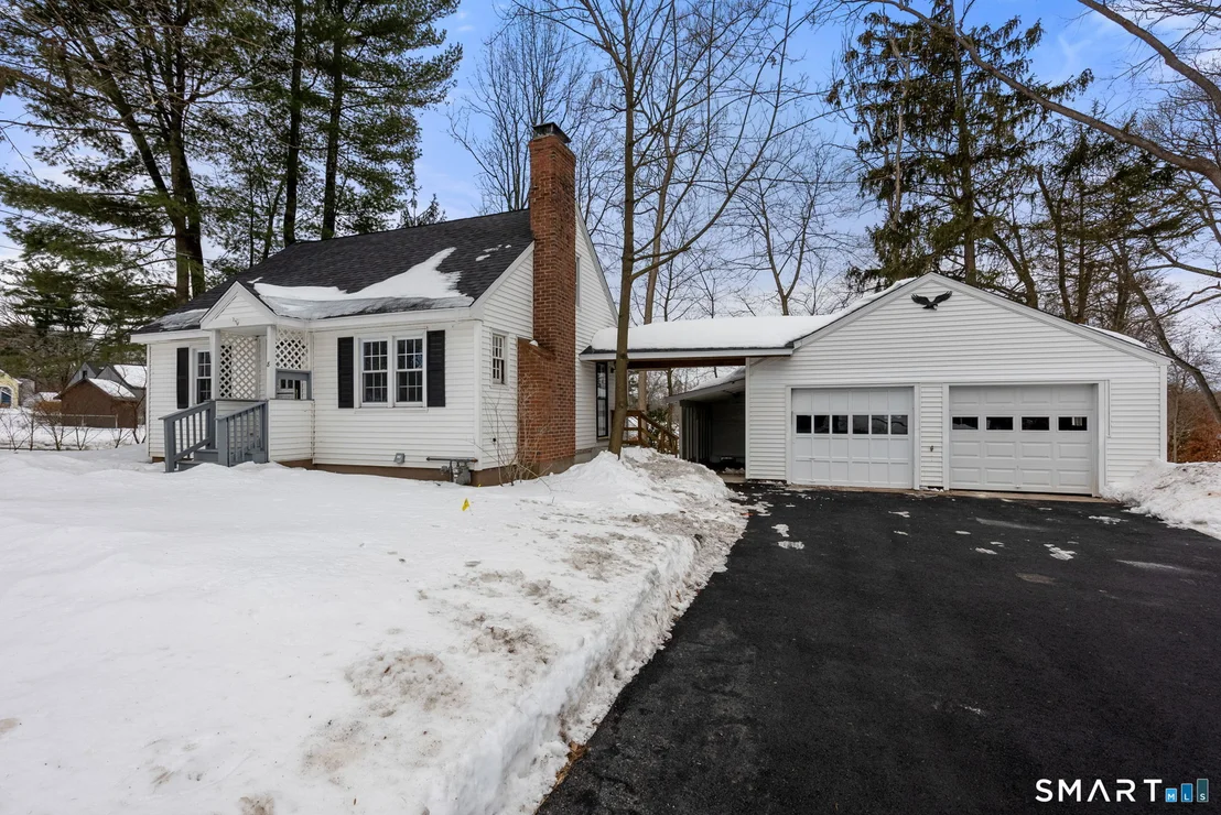 Photo of 8 Hendee Road