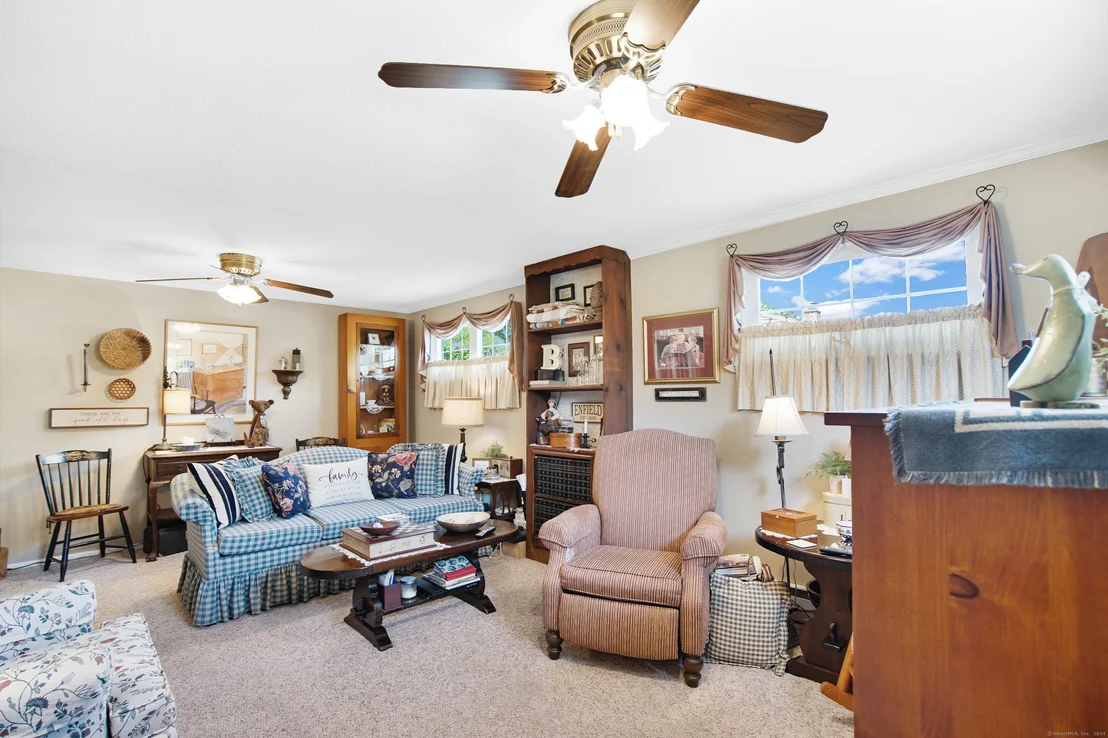 Photo of 12 Laurie Drive