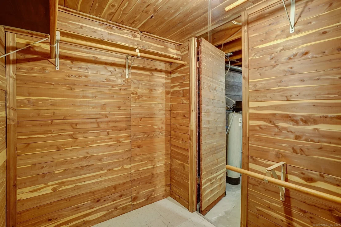 Photo of 79 Valley View Drive