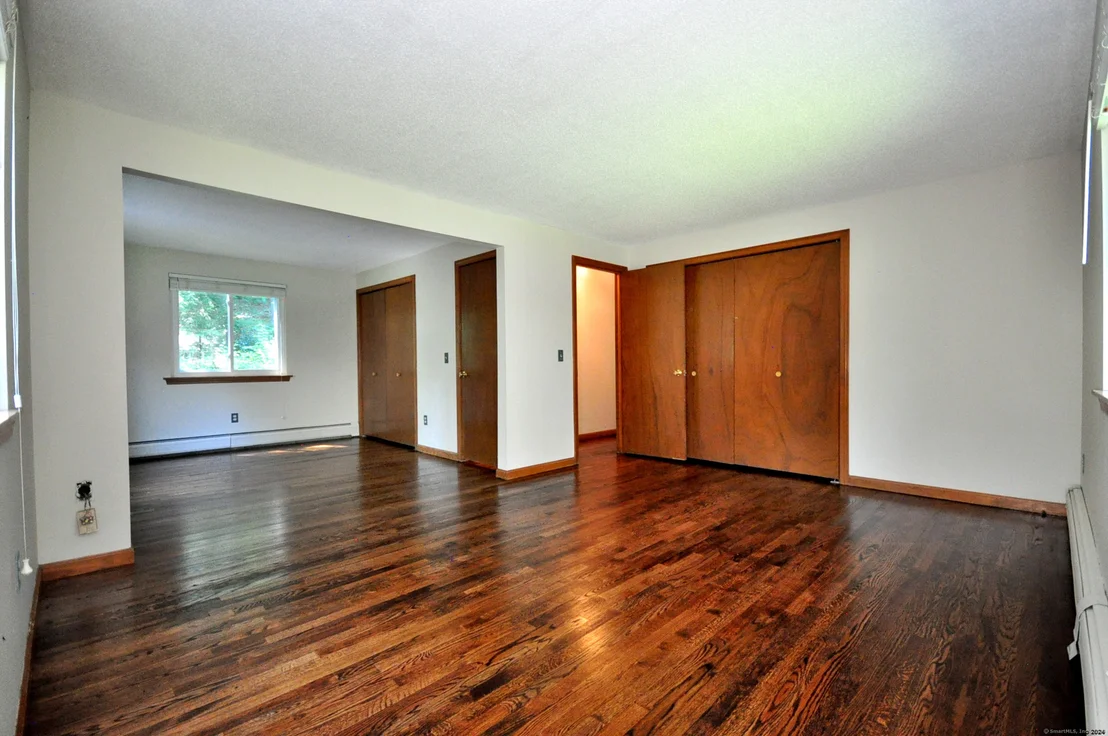 Photo of 15 Glen Road