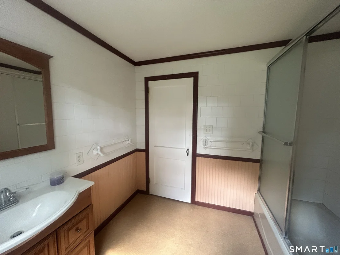 Photo of 88 Northside Drive