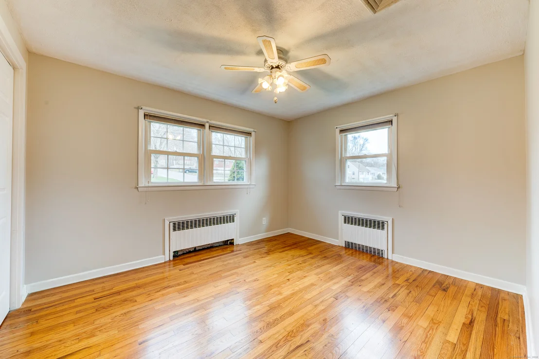 Photo of 138 Eno Avenue