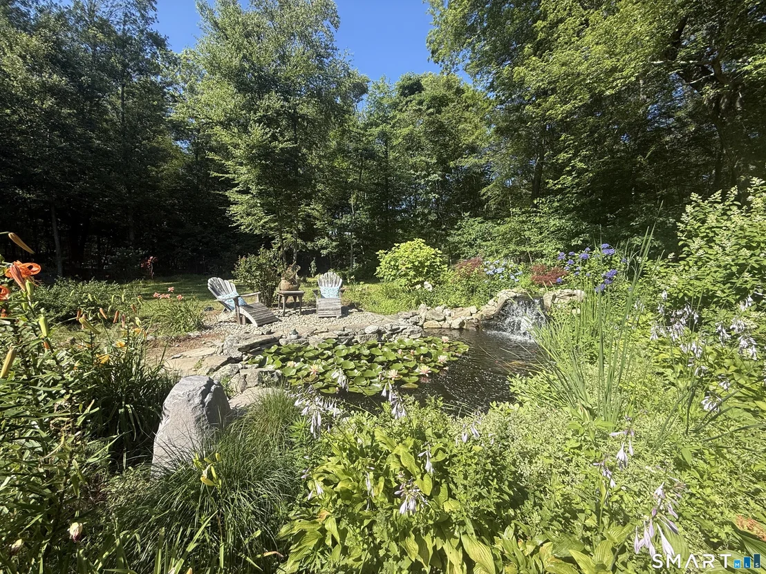 Photo of 455 Westminster Road