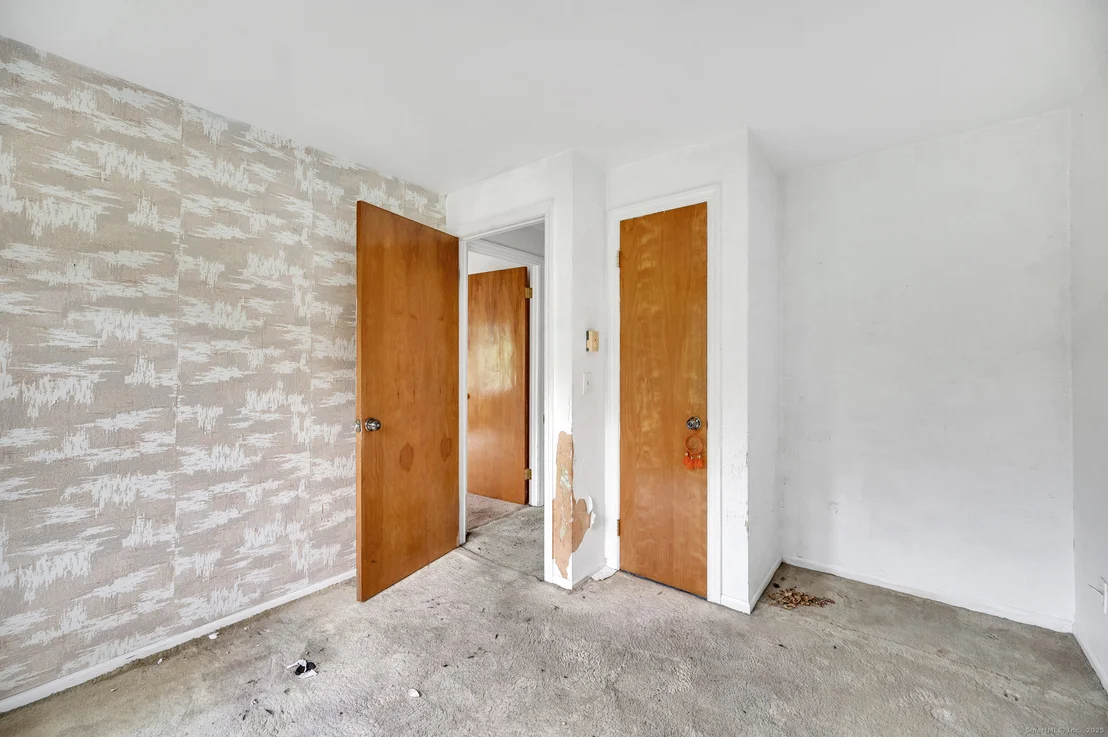 Photo of 18 Hillcrest Drive