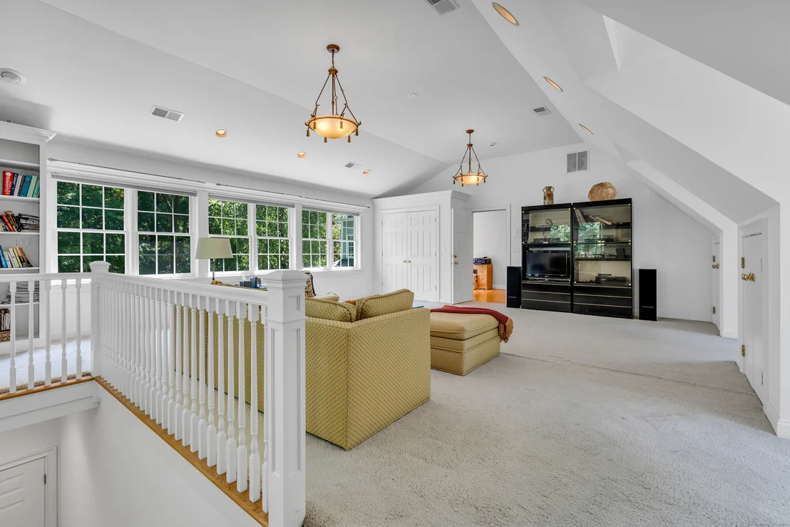 Photo of 102 Tupelo Lane